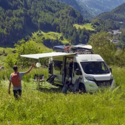 THULE Omnistor 6300 450 -Magasin De Camping thule omnistor 6300 450 3